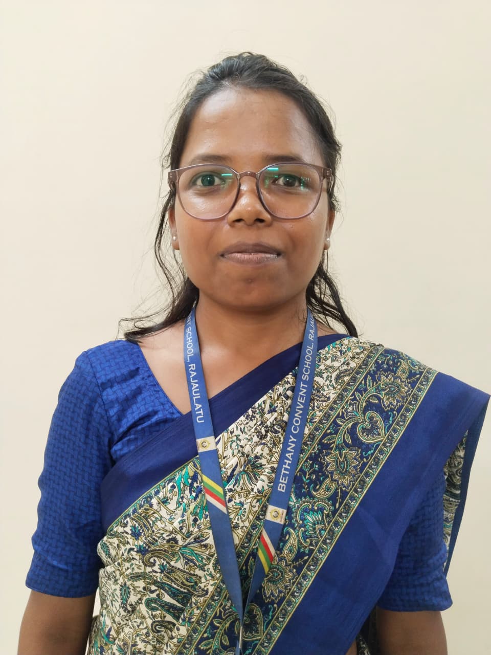 Ms. Karuna Kujur (B.A, B.Ed)